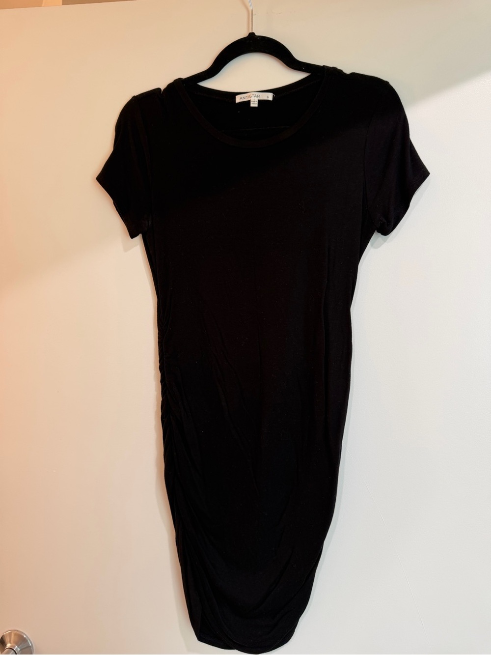 Everyday Black Short Sleeve Ruched dress - antistar